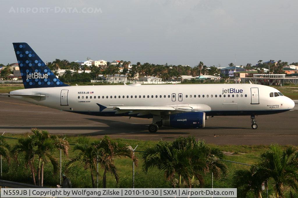 N559JB, 2003 Airbus A320-232 C/N 1917, visitor