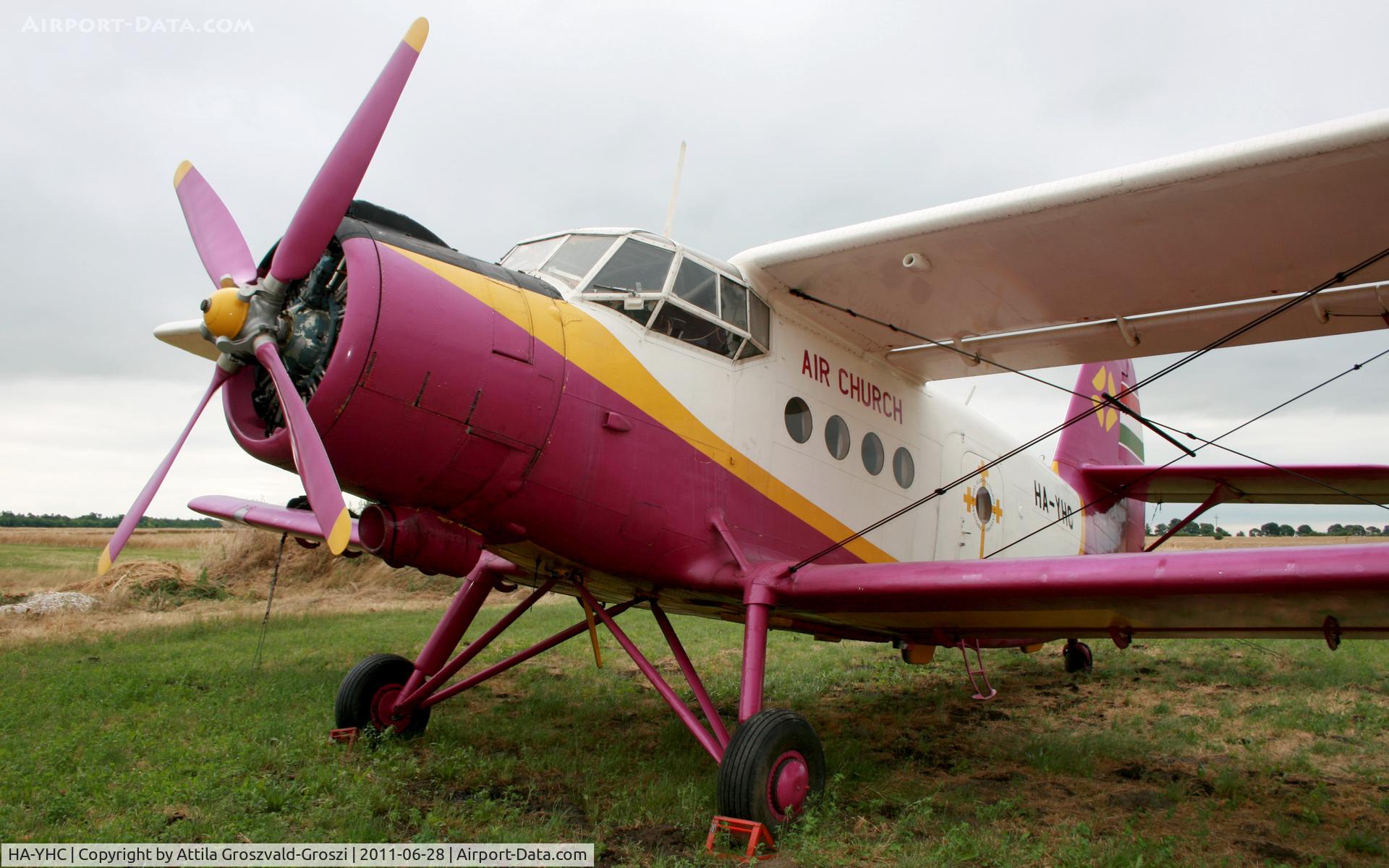 HA-YHC, 1979 PZL-Mielec AN-2PF C/N 1G181-45, Györszentiván-Böny Airfield, Hungary