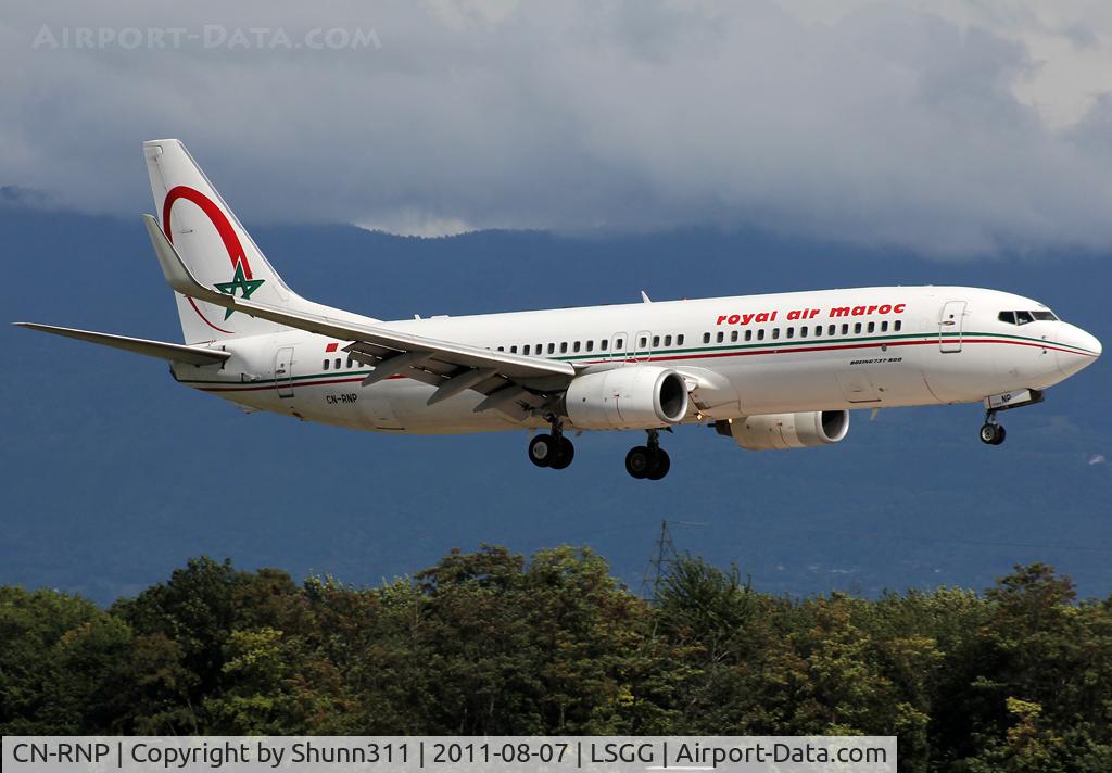 CN-RNP, 2000 Boeing 737-8B6 C/N 28983, Landing rwy 23