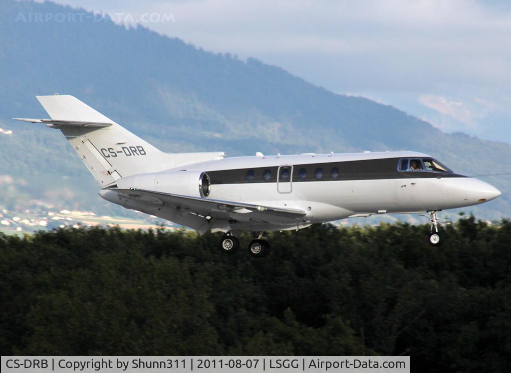 CS-DRB, 2004 Raytheon Hawker 800XP C/N 258690, Landing rwy 23