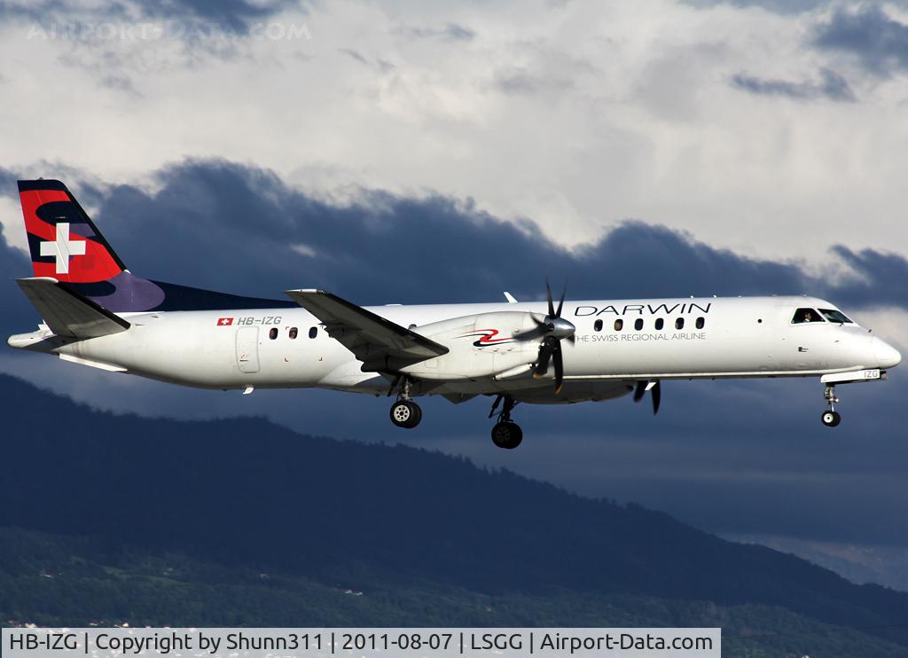HB-IZG, 1995 Saab 2000 C/N 2000-010, Landing rwy 23