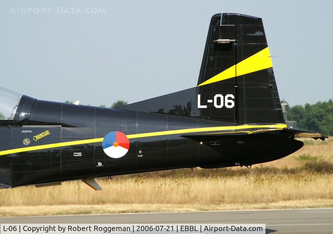 L-06, Pilatus PC-7 Turbo Trainer C/N 543, Photocall.