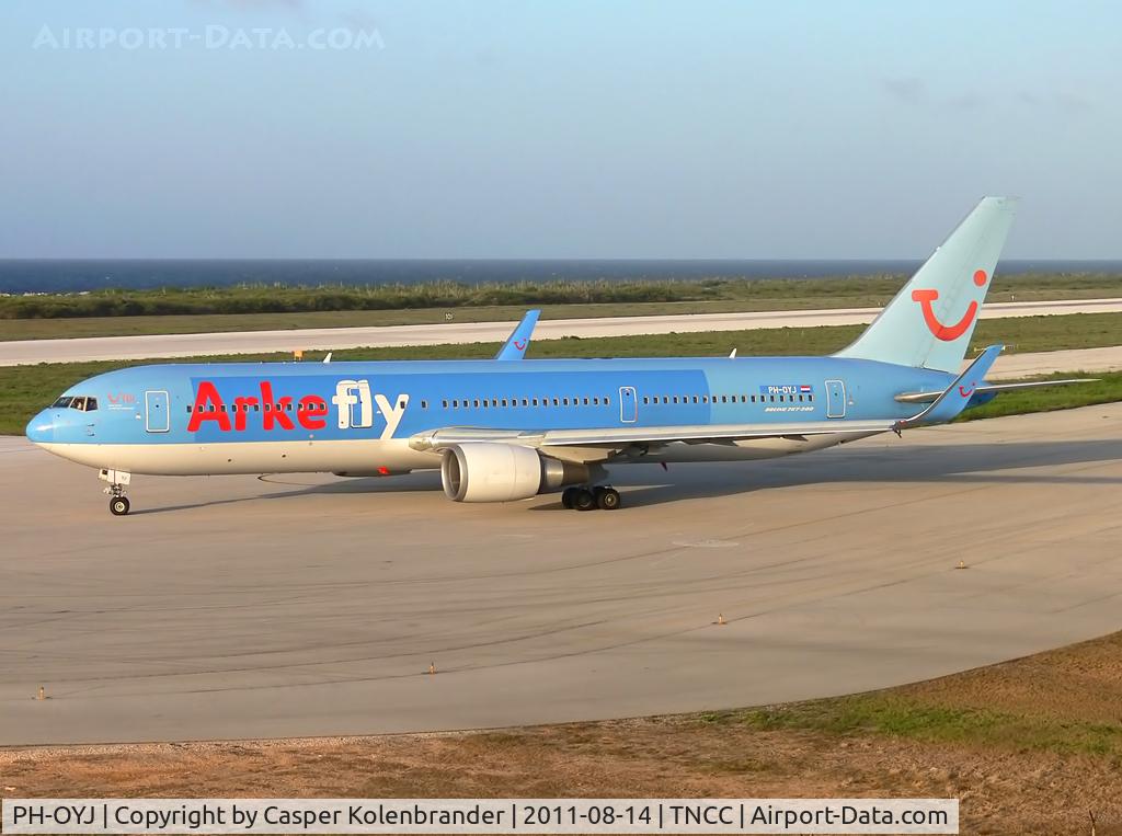 PH-OYJ, 2000 Boeing 767-304 C/N 29384, ArkeFly