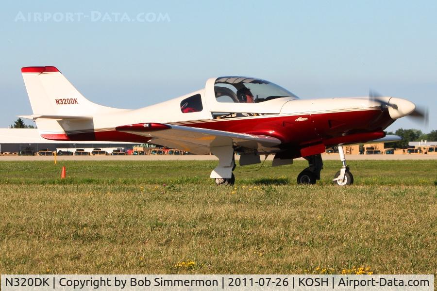 N320DK, 2003 Lancair 320 C/N 363-320-SFB, Departing Airventure 2011.