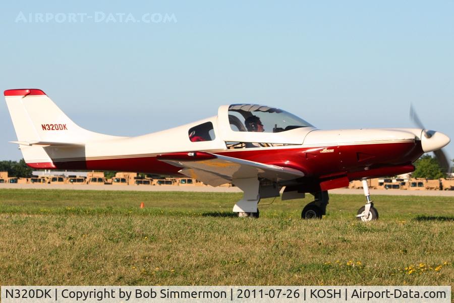 N320DK, 2003 Lancair 320 C/N 363-320-SFB, Departing Airventure 2011.