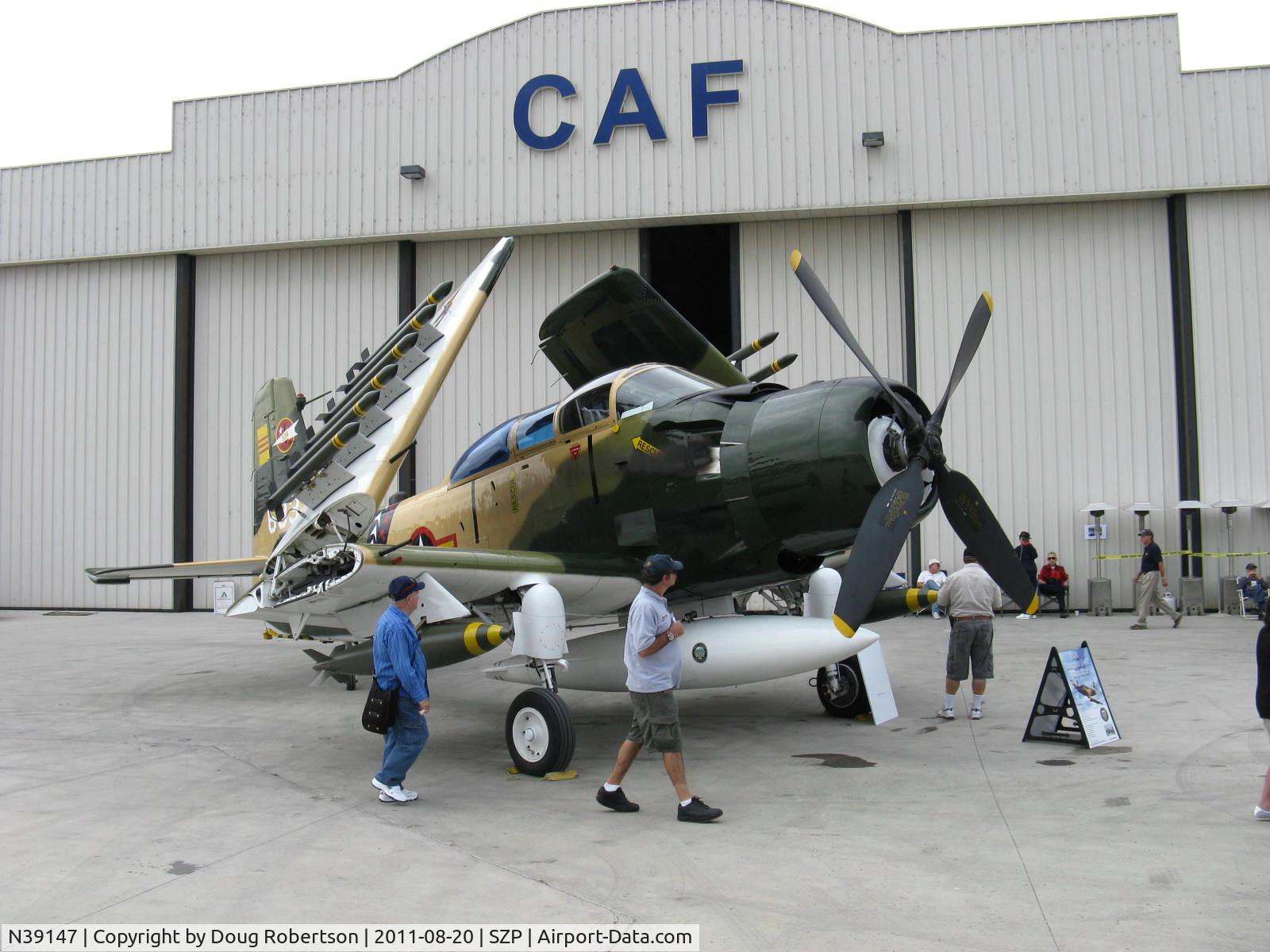 N39147, Douglas AD-5 (A-1E) Skyraider C/N 9540, 1952 Douglas AD-5 (A-1E) SKYRAIDER, Wright R3350-26W 2,700 Hp. Heavy hauler/deliverer of ordnance originally intended as USN aircraft-carrier-borne attack aircraft.