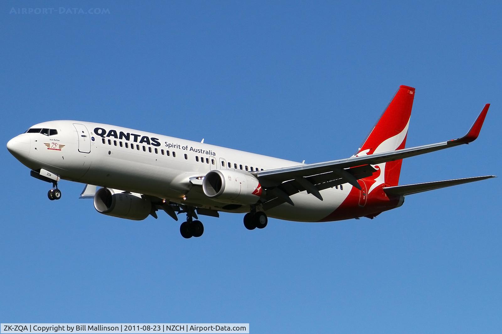 ZK-ZQA, 2009 Boeing 737-838 C/N 34200, in as QF 45 from SYD