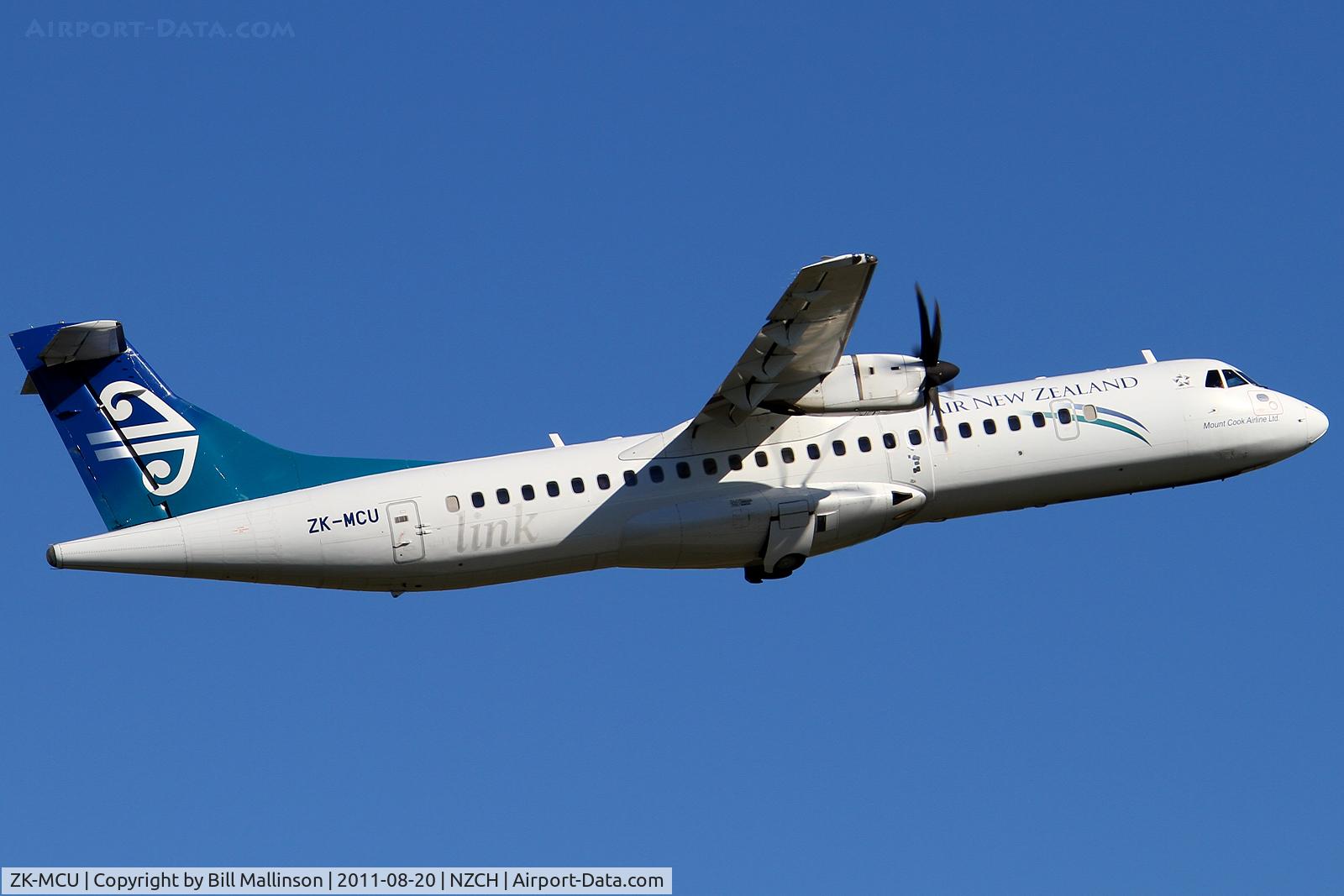 ZK-MCU, 2000 ATR 72-212A C/N 632, away from 29