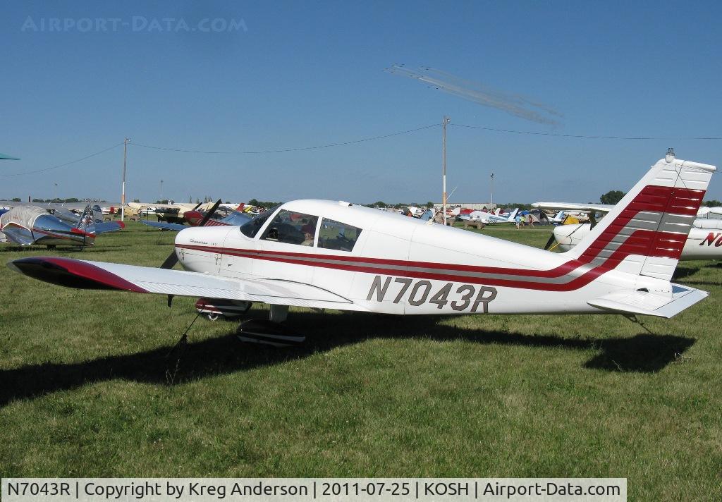 N7043R, 1966 Piper PA-28-140 C/N 28-21740, EAA AirVenture 2011