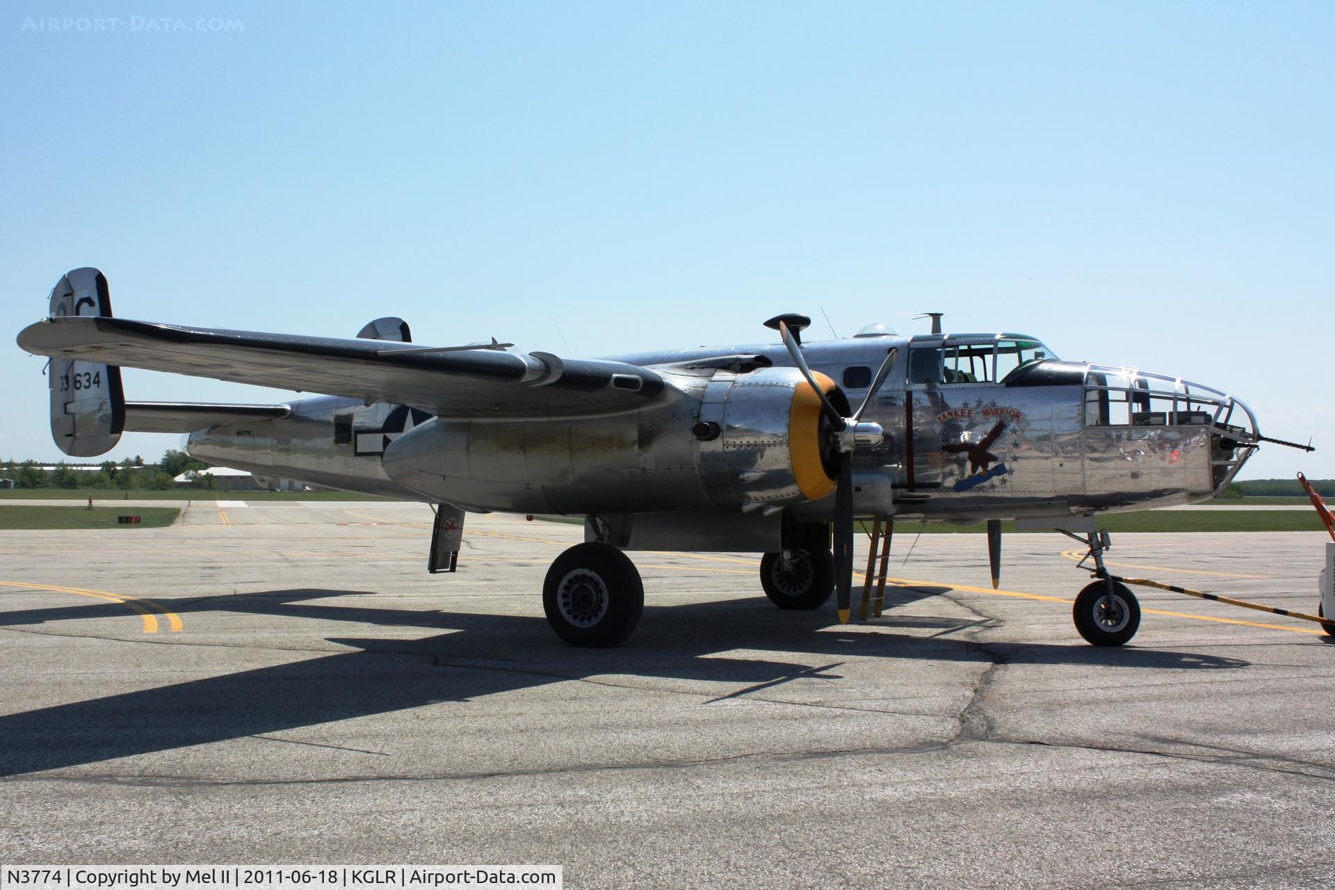 N3774, 1943 North American B-25D Mitchell C/N 100-23960, Yankee Warrior at 2011 Wings Over Gaylord Air Show