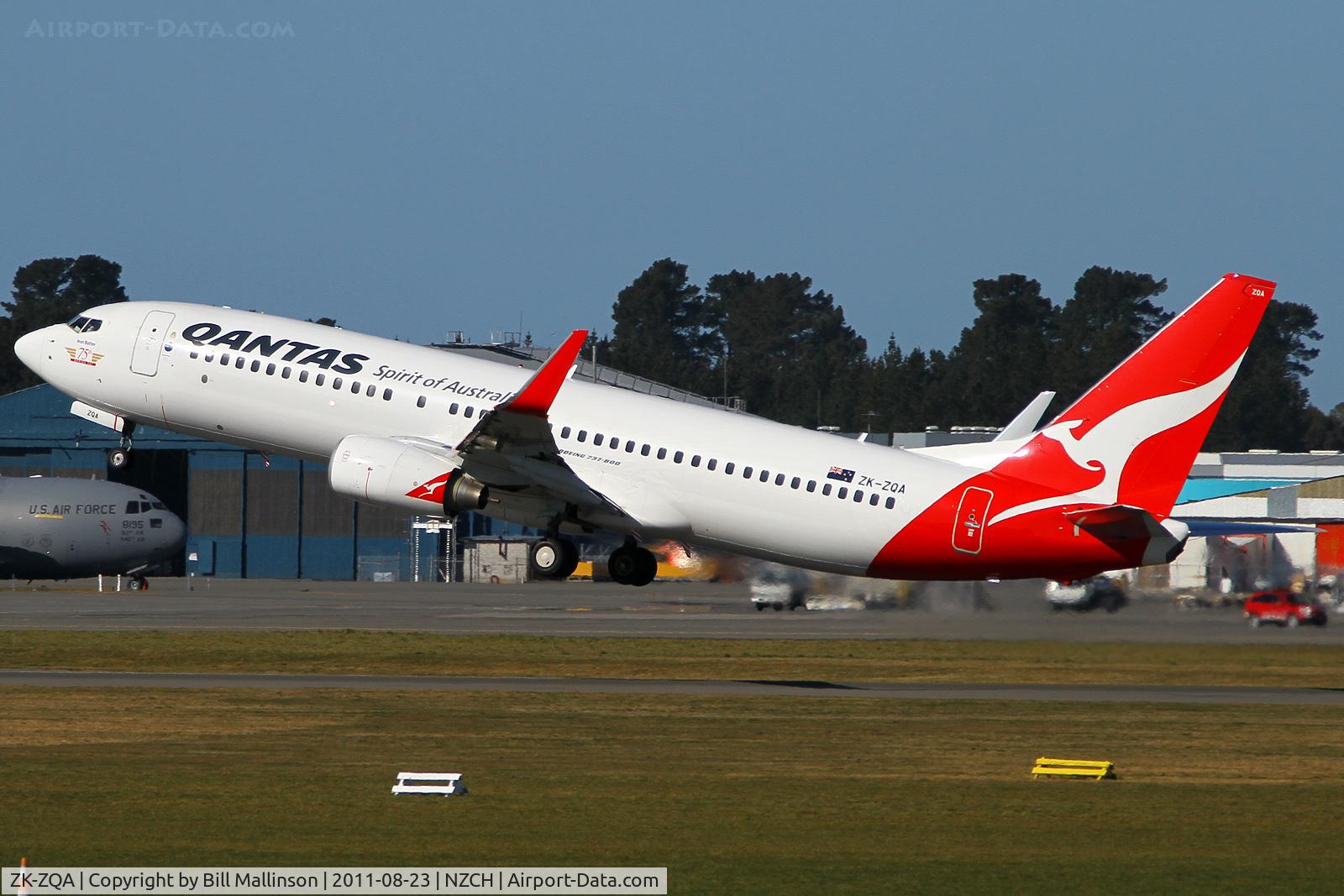 ZK-ZQA, 2009 Boeing 737-838 C/N 34200, awy to SYD as QF46