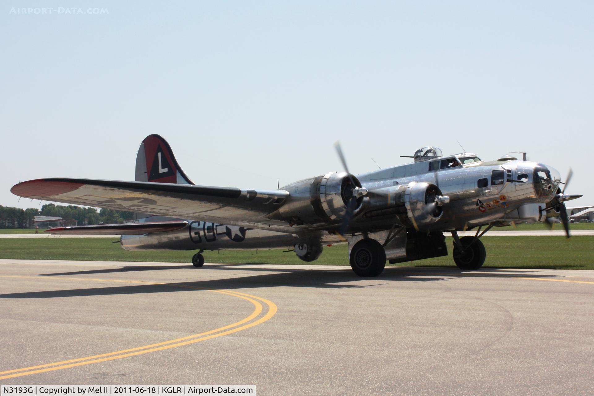 N3193G, 1944 Boeing B-17G Flying Fortress C/N 77255, Yankee Lady at 2011 Wings Over Gaylord Air Show