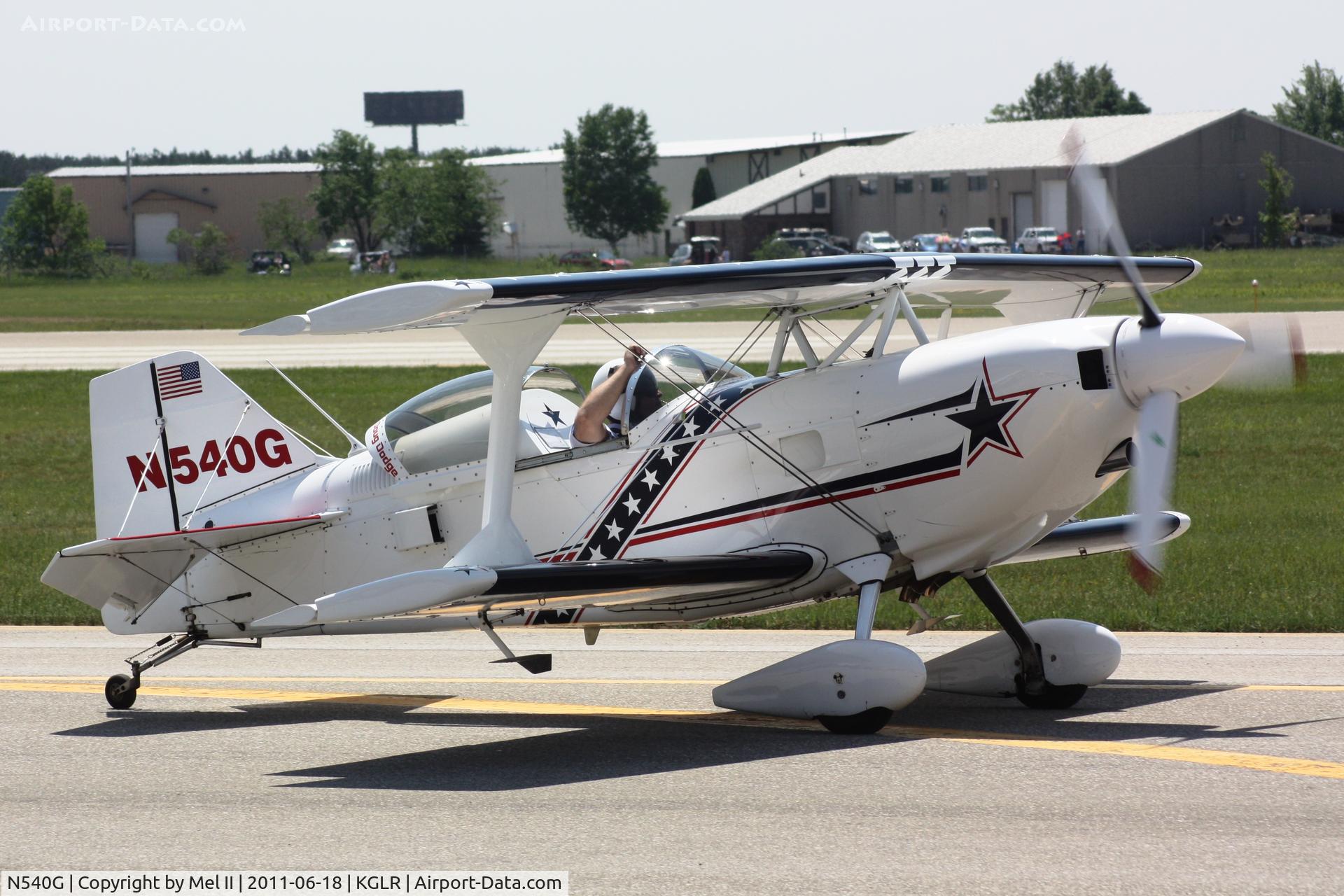 N540G, 1990 Dodge Douglas MACHAIRA C/N 090, Machaira at 2011 Wings Over Gaylord Air Show