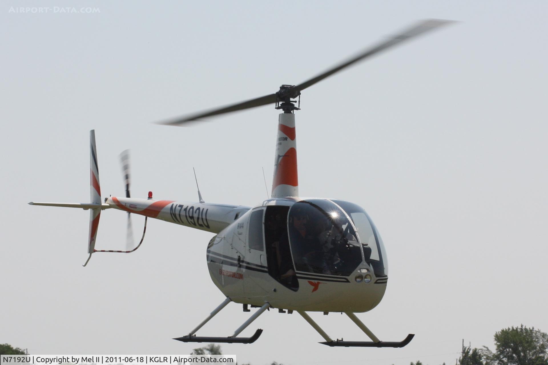 N7192U, 2000 Robinson R44 C/N 0875, 2011 Wings Over Gaylord Air Show