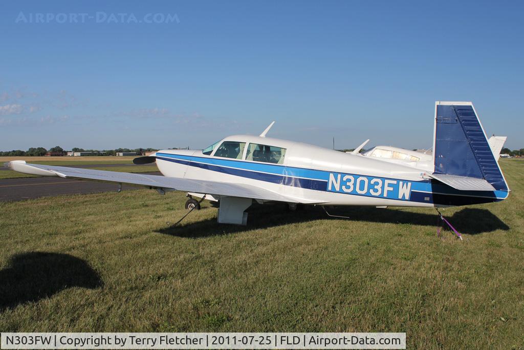 N303FW, 1981 Mooney M20K C/N 25-0549, 1981 Mooney Aircraft Corp. M20K, c/n: 25-0549 at Fond Du Lac