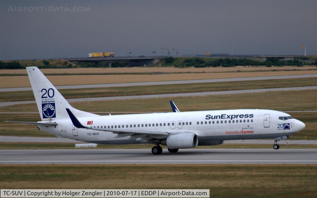 TC-SUV, 2001 Boeing 737-86N C/N 30807, Take-off with a fresh load of touristy for Antalya....
