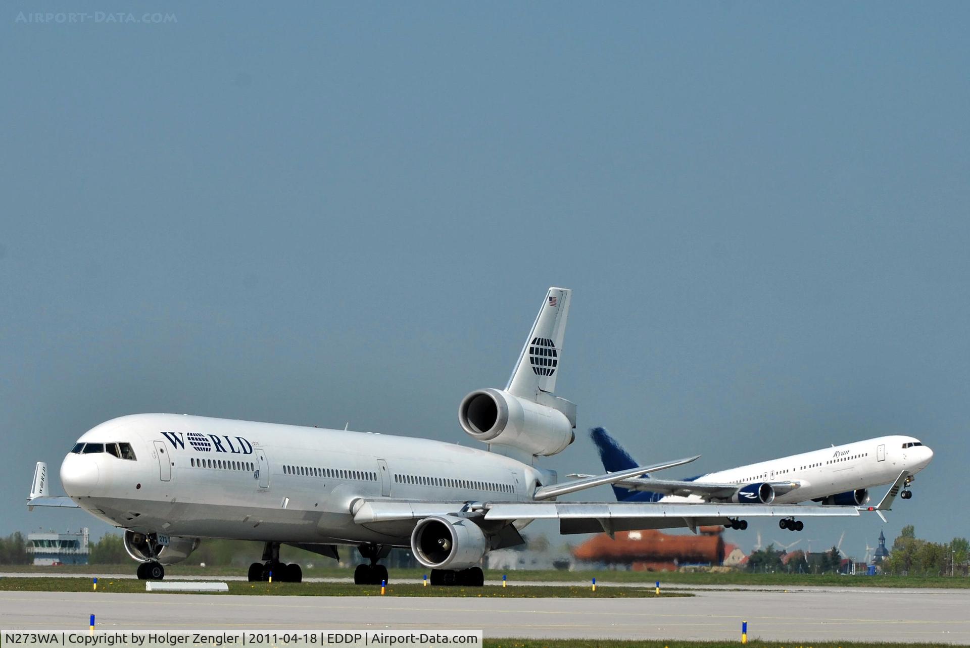 N273WA, 1993 McDonnell Douglas MD-11 C/N 48519, Two A to A shuttle: One begins and one ends stopover in LEJ.