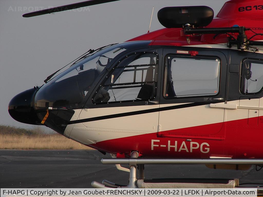 F-HAPG, 2008 Eurocopter EC-135T-2 C/N 0702, au parking à Soulac