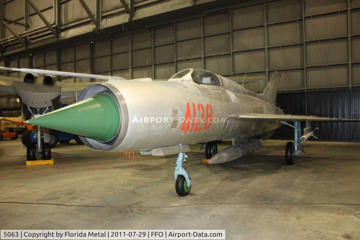 5063, Mikoyan-Gurevich MiG-21F-13 C/N 560301, Mig-21