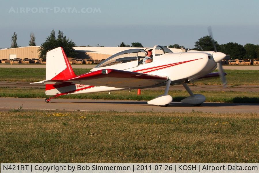 N421RT, Vans RV-8 C/N 82522, Departing Airventure 2011.