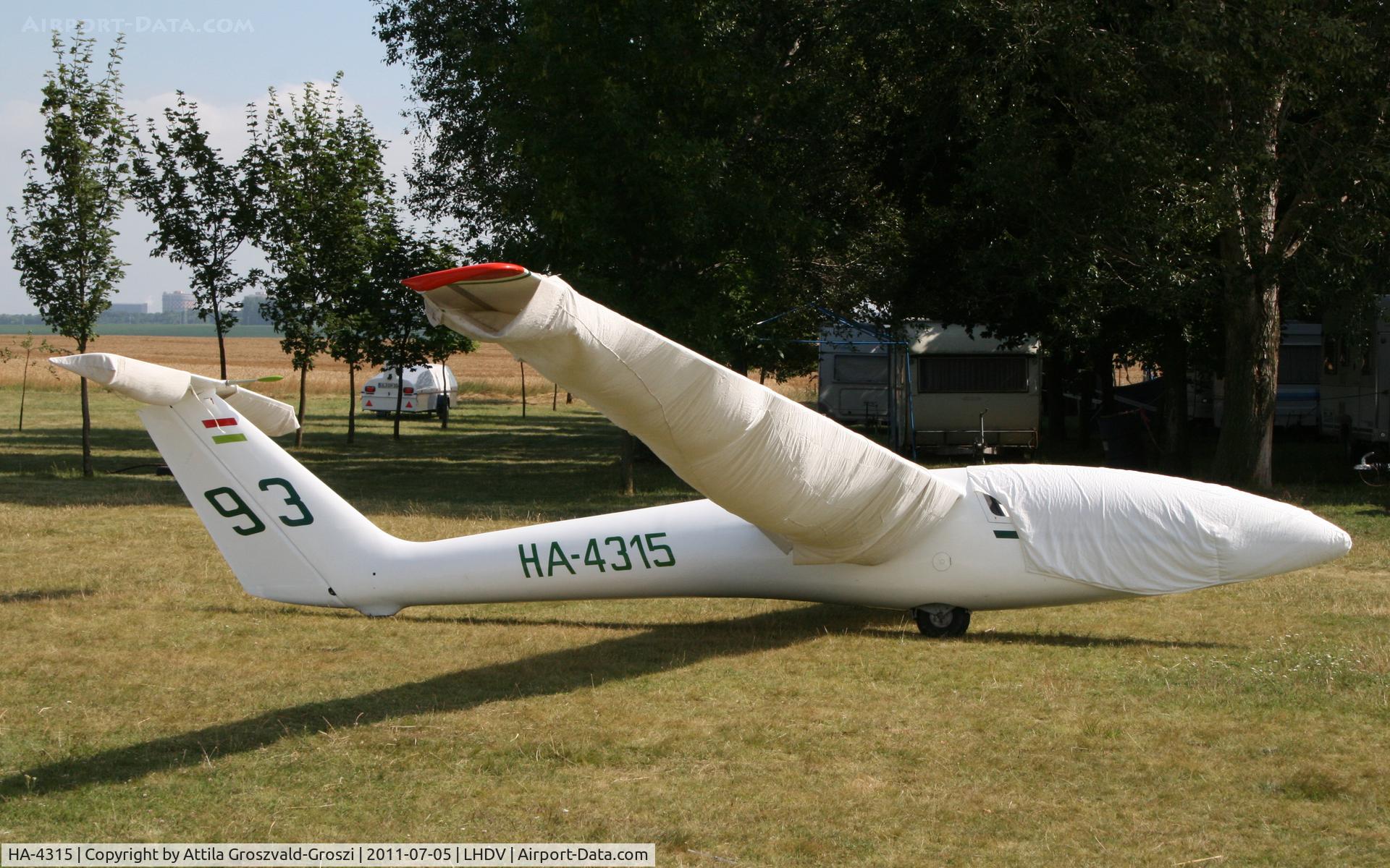 HA-4315, 1976 PZL-Bielsko SZD-36 Cobra 15 C/N -36A Cobra 15, Dunaujváros Airport - Hungary
