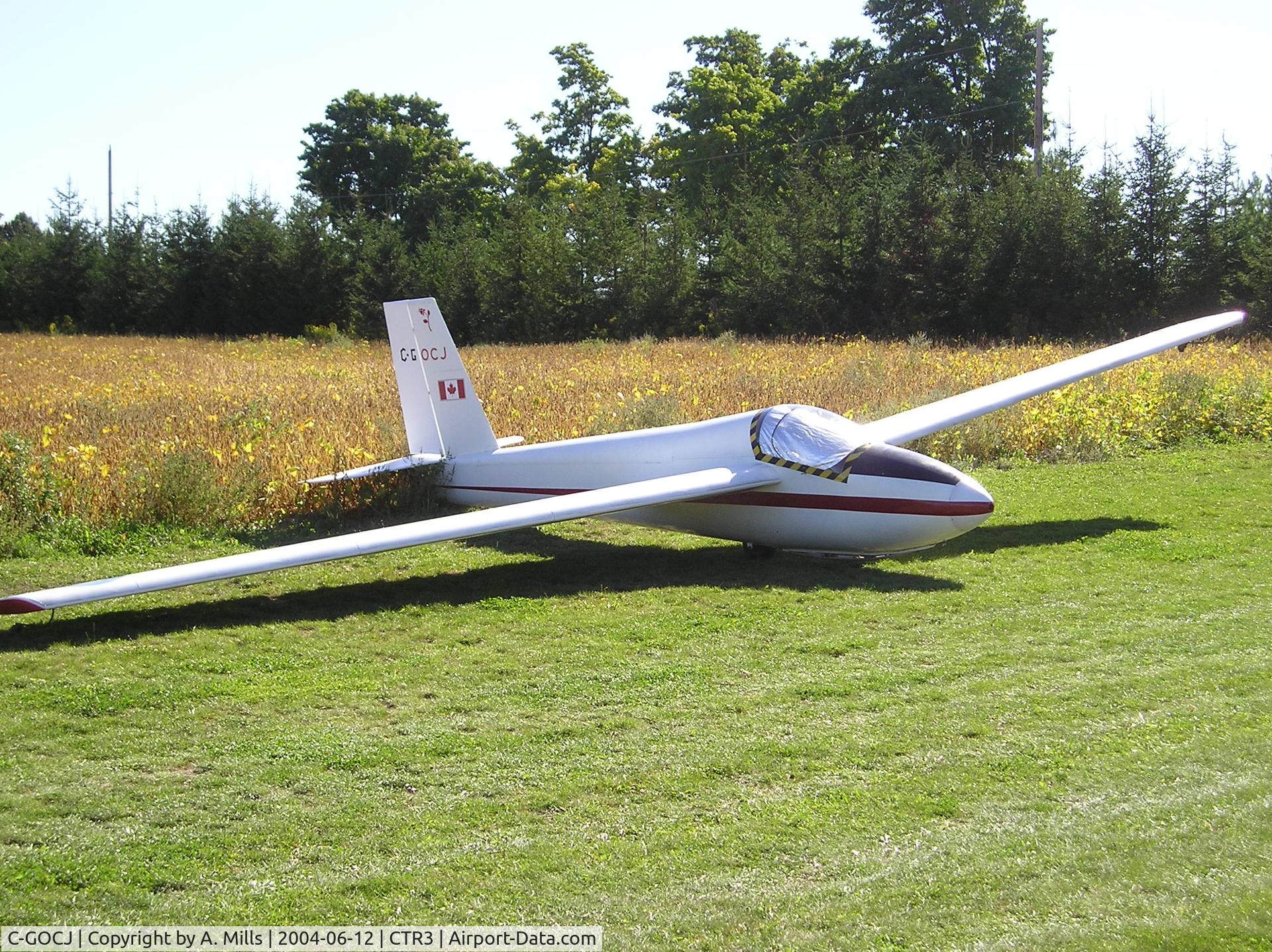 C-GOCJ, 1974 Schweizer SGS 1-26E C/N 585, seen at CTR3 1 year after purchase from Base Borden Soaring Group (CYBN)