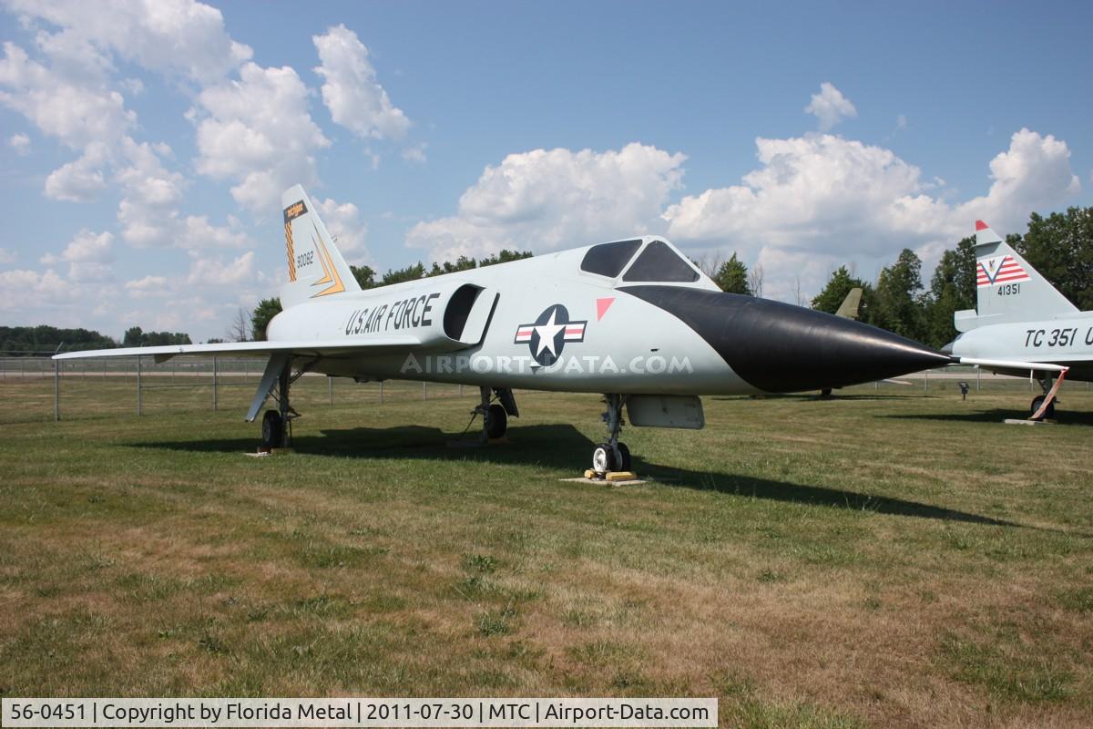 56-0451, 1957 Convair F-106A Delta Dart C/N 8-24-01, F-106A wearing false serial of 59-0082