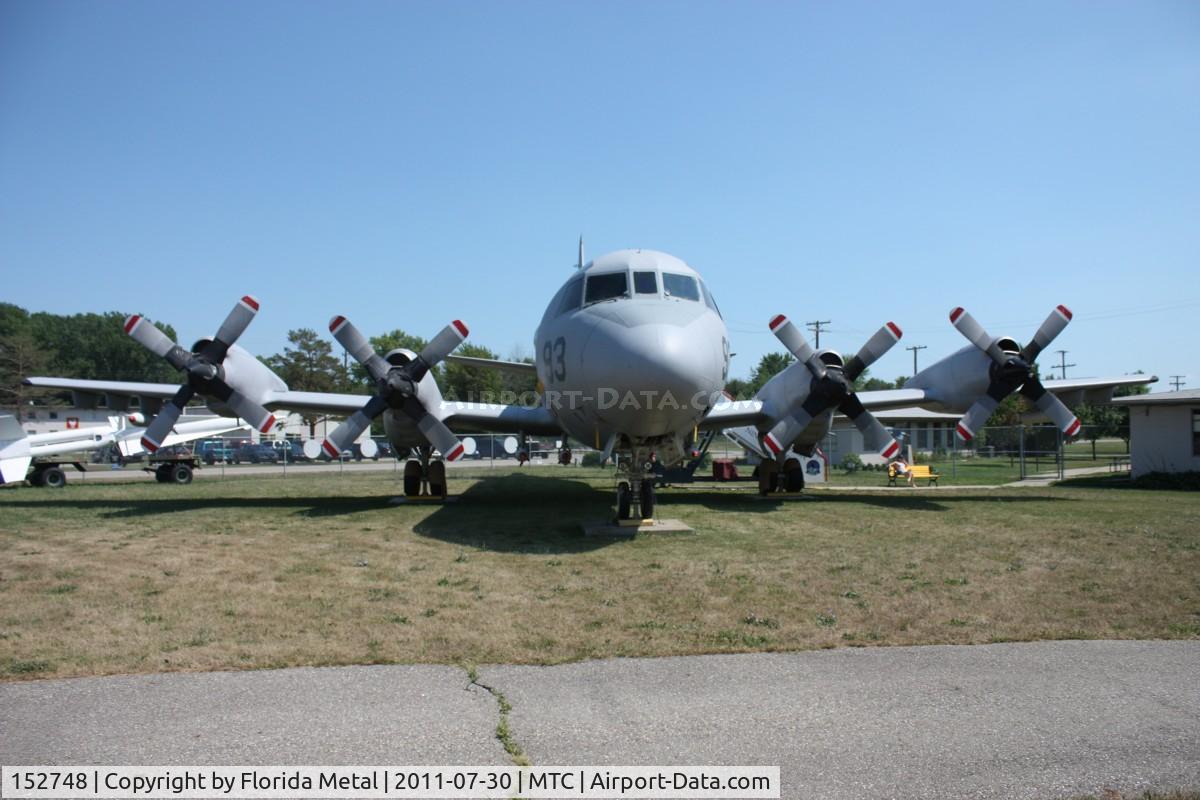 152748, 1966 Lockheed P-3B Orion C/N 185-5188, P-3B Orion
