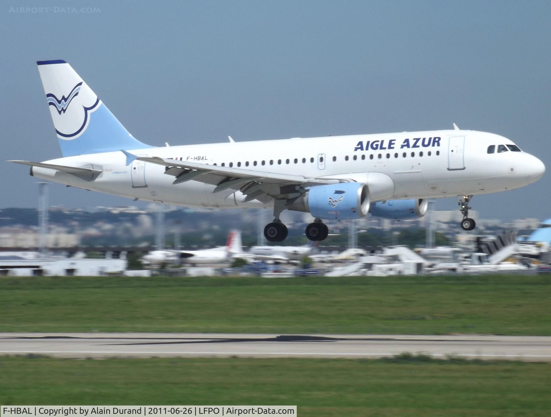 F-HBAL, 2006 Airbus A319-111 C/N 2870, Based Orly/Sud, Aigle Azur flies on a scheduled basis to points in Algeria, Morocco, Tunisia, Mali, Burkina Faso, Senegal, Portugal. While on her way back, Alpha-Lima was vectored on runway 08/26 which is normally in use when easterly winds prevail
