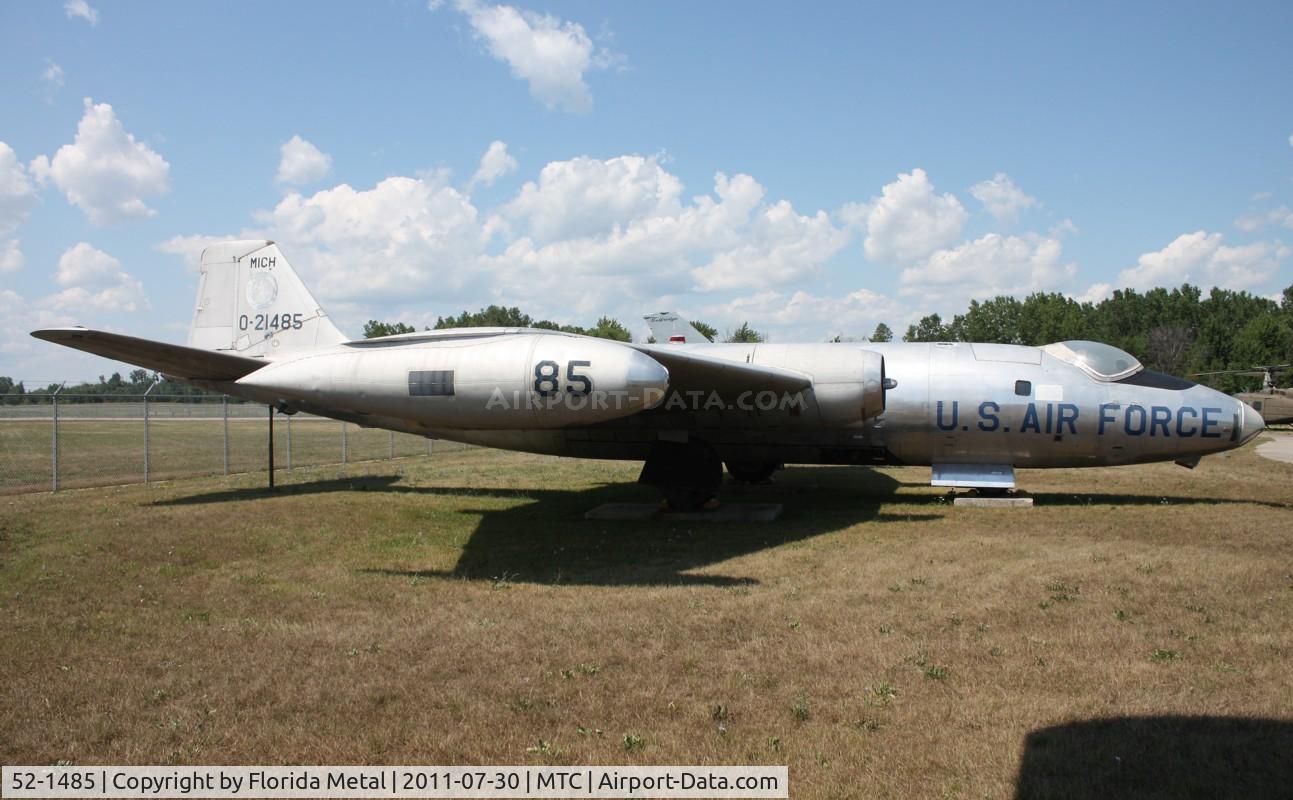 52-1485, 1952 Martin RB-57A Canberra C/N 068, RB-57A