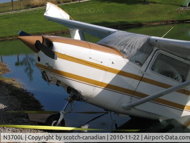 N3700L, 1965 Cessna 172G C/N 17253869, 1965 Cessna 172G, N3700L after running out of fuel and ditching in a Retention Pond in Auburndale, FL