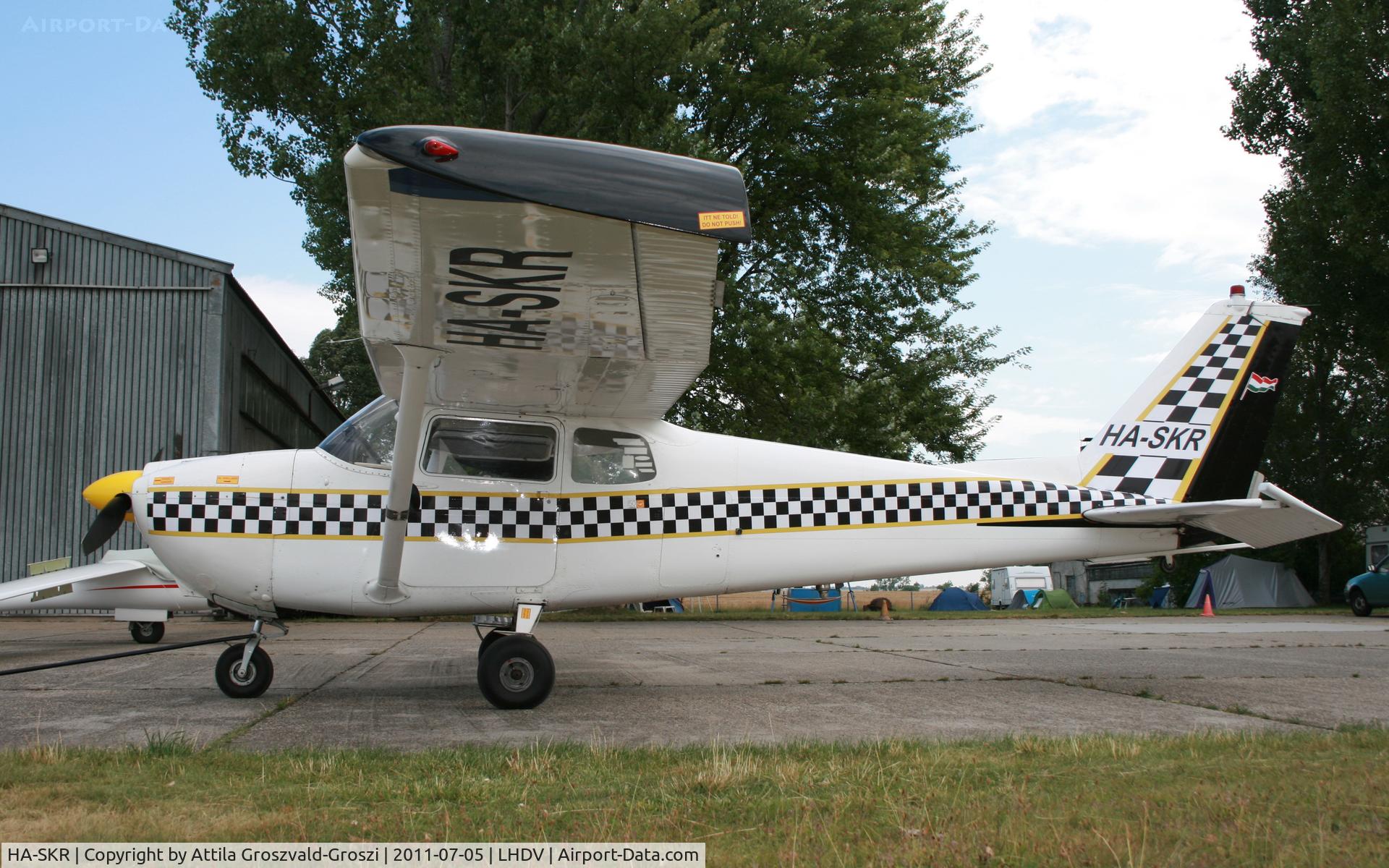 HA-SKR, 1962 Cessna 175C Skylark C/N 17557110, Dunaujváros Airport - Hungary