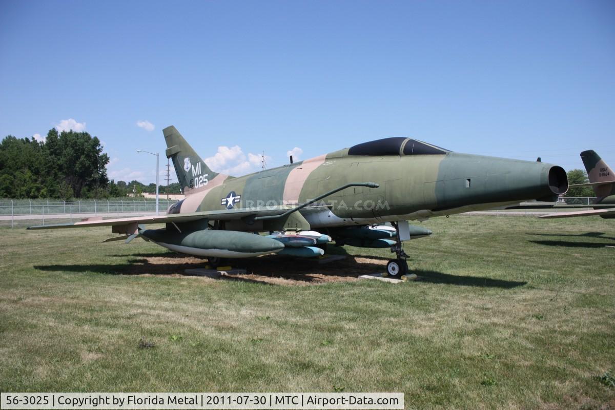 56-3025, 1956 North American F-100D Super Sabre C/N 235-123, F-100D