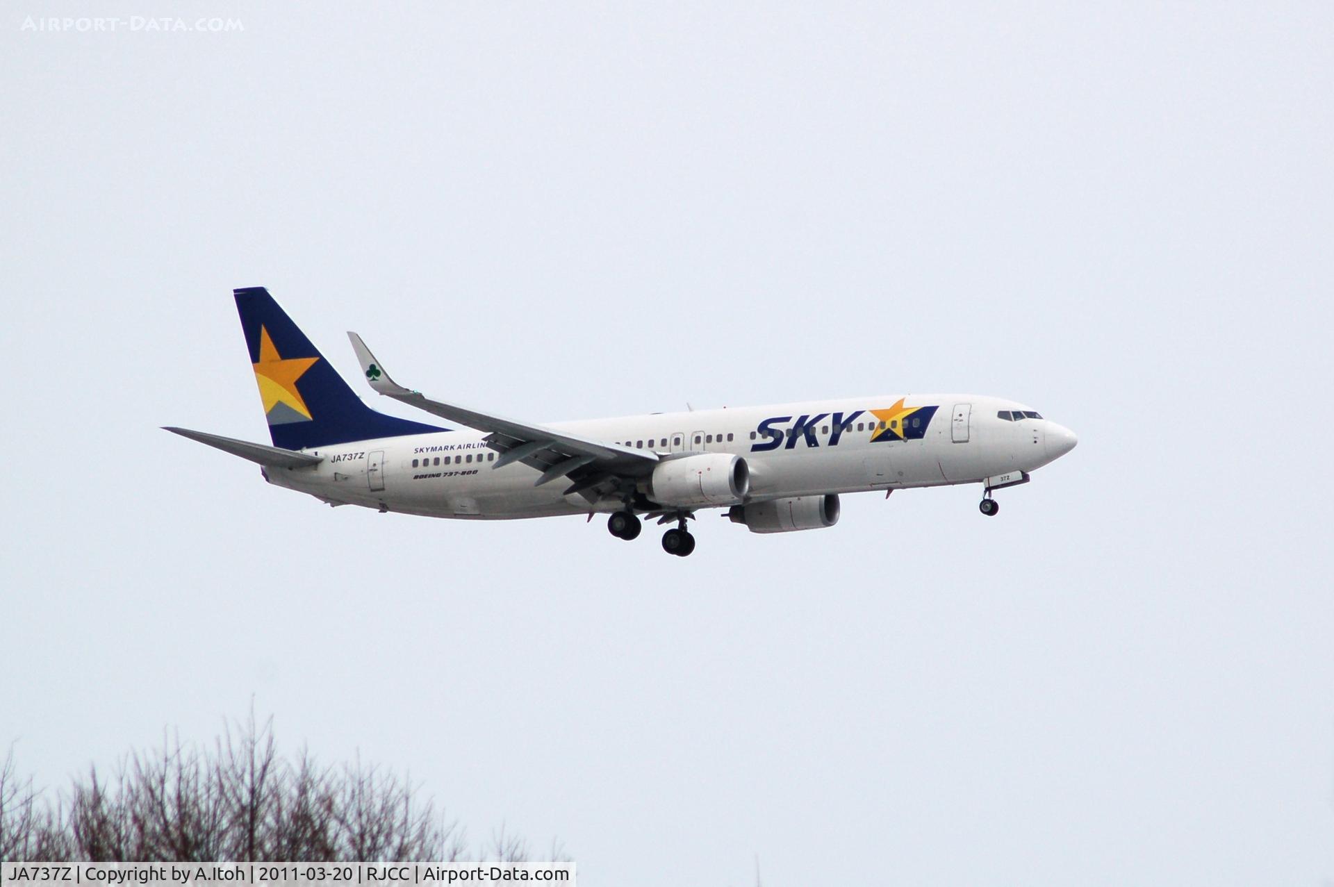 JA737Z, 2010 Boeing 737-82Y C/N 40712, Approach at Runway 19L   Skymark Airlines Inc.