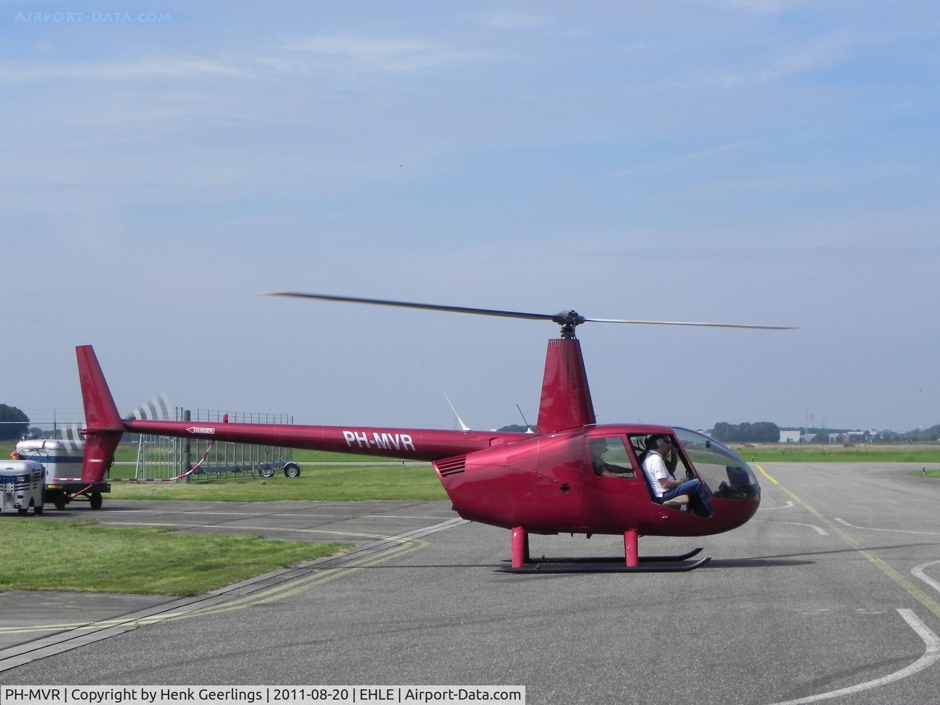PH-MVR, Robinson R44 C/N 1057, Sightseeing flight