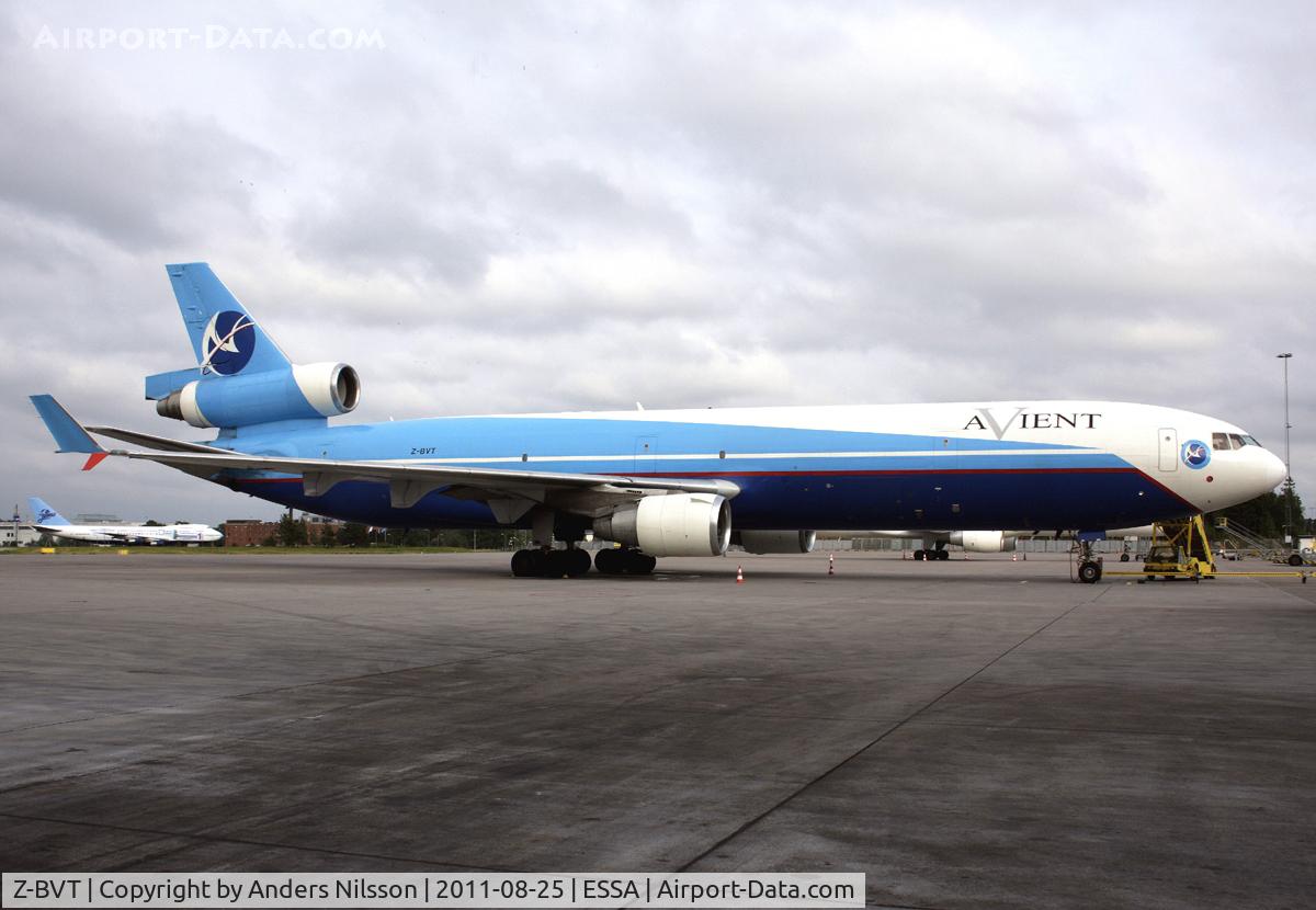 Z-BVT, 1992 McDonnell Douglas MD-11F C/N 48410, Parked at stand R8.