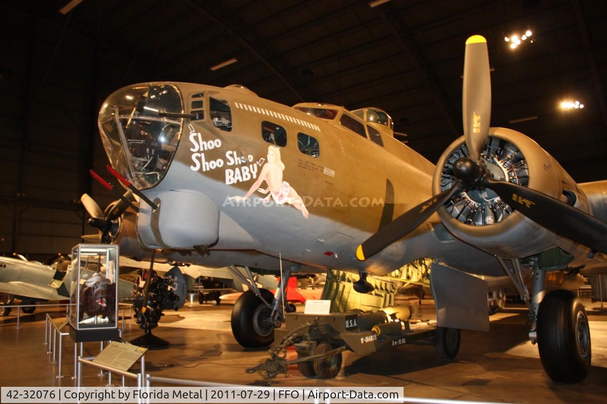 42-32076, 1942 Boeing B-17G Flying Fortress C/N 7190, Shoo shoo Baby