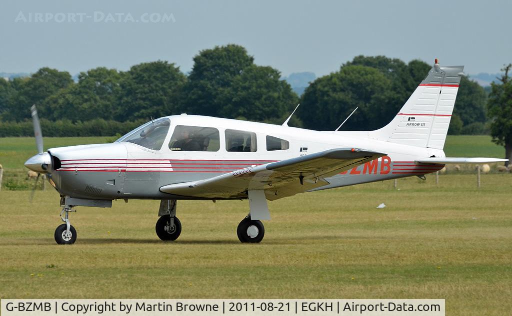 G-BZMB, 1978 Piper PA-28R-201 Cherokee Arrow III C/N 28R-7837144, SHOT AT HEADCORN