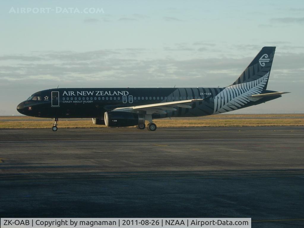 ZK-OAB, 2010 Airbus A320-232 C/N 4553, Come on you ABs
