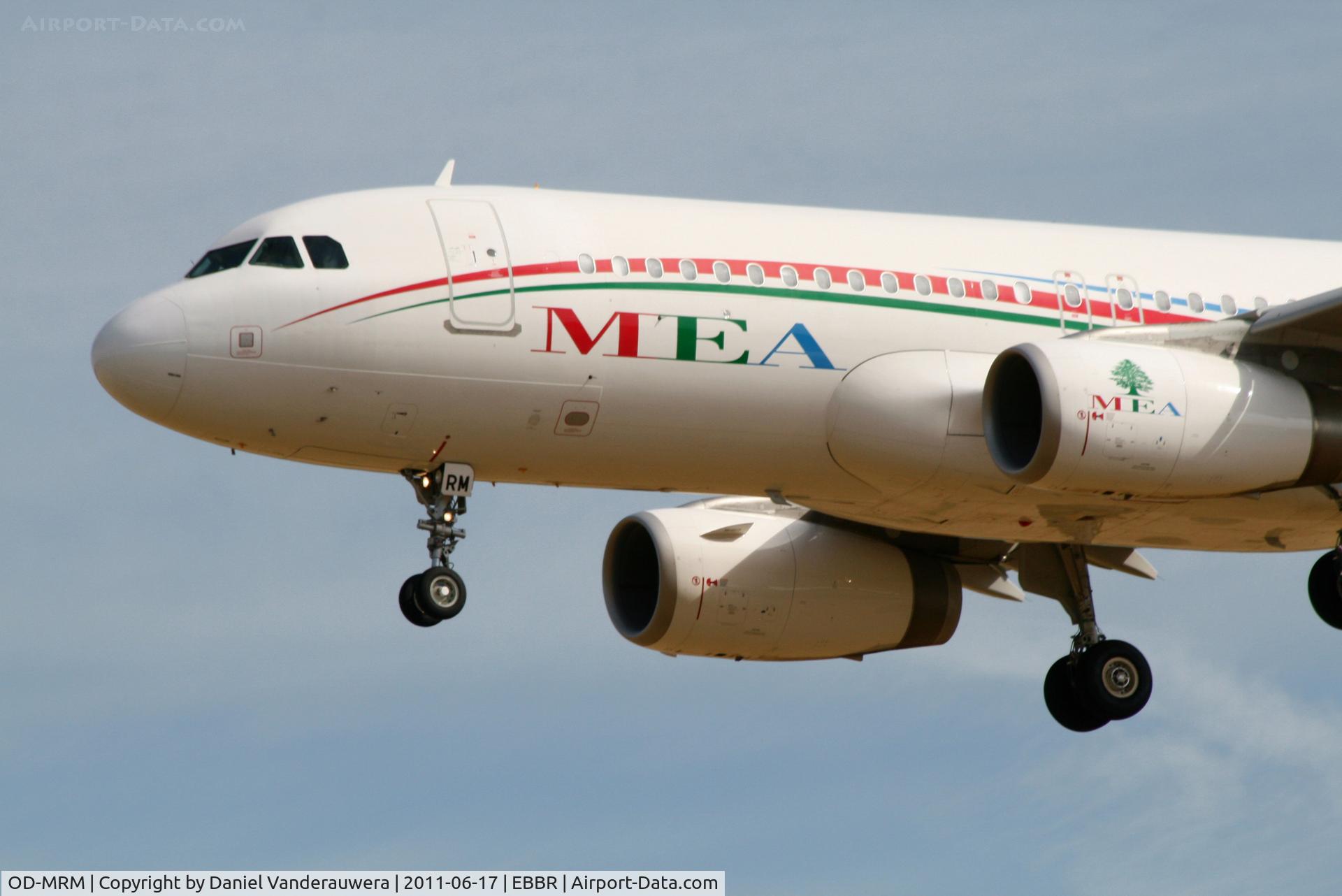 OD-MRM, 2011 Airbus A320-232 C/N 4632, Arrival of flight ME215 to RWY 25L