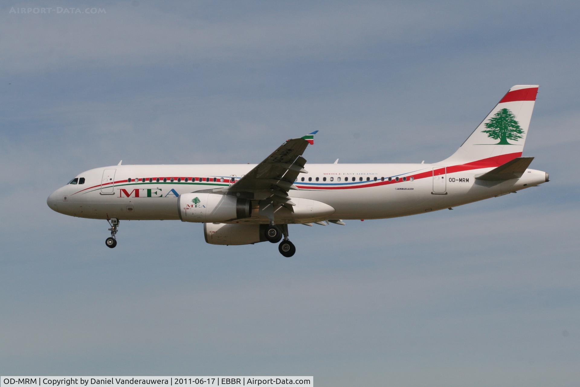 OD-MRM, 2011 Airbus A320-232 C/N 4632, Flight ME215 is descending to RWY 25L