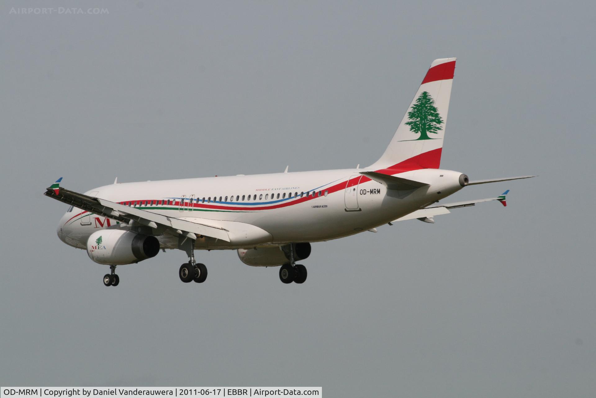 OD-MRM, 2011 Airbus A320-232 C/N 4632, Flight ME215 is descending to RWY 25L