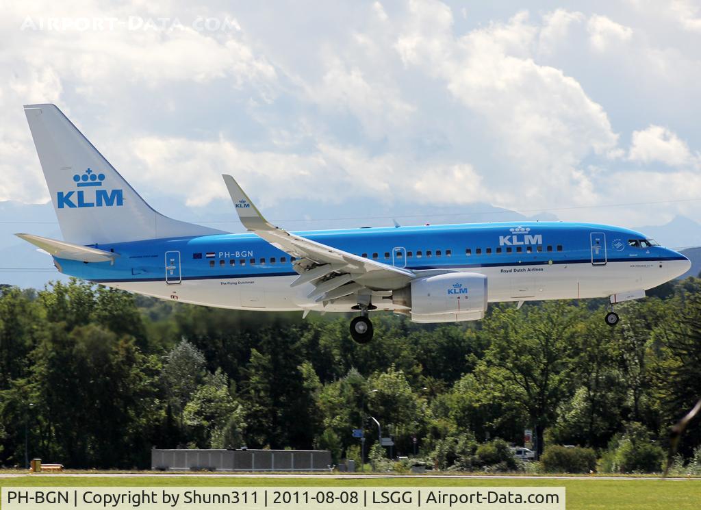 PH-BGN, 2011 Boeing 737-7K2 C/N 38125, Landing rwy 23