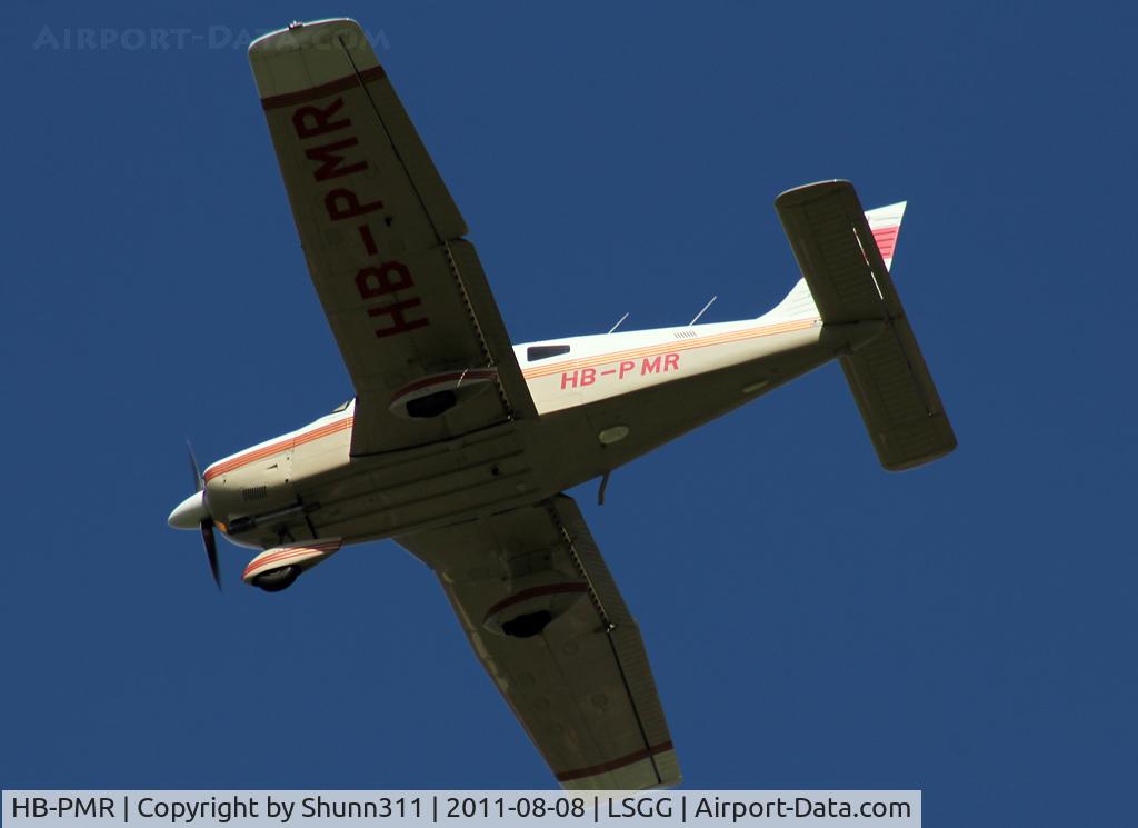 HB-PMR, 1989 Piper PA-28-181 Archer II C/N 2890131, Landing rwy 23 'Gazon'