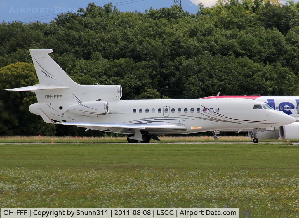 OH-FFF, 2009 Dassault Falcon 7X C/N 66, Ready for take off rwy 23