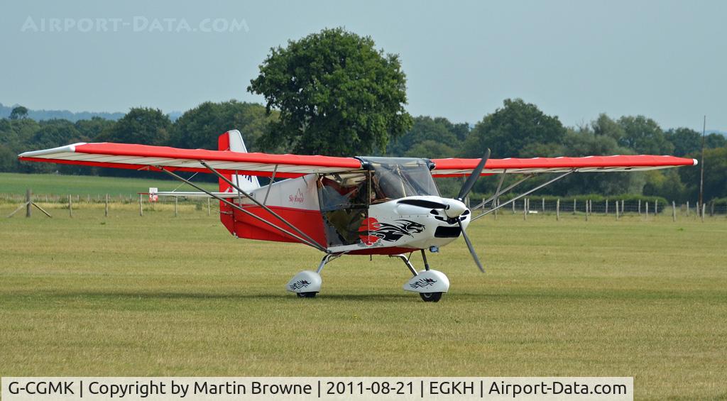 G-CGMK, 2009 Skyranger 582(1) C/N BMAA/HB/491, SHOT AT HEADCORN