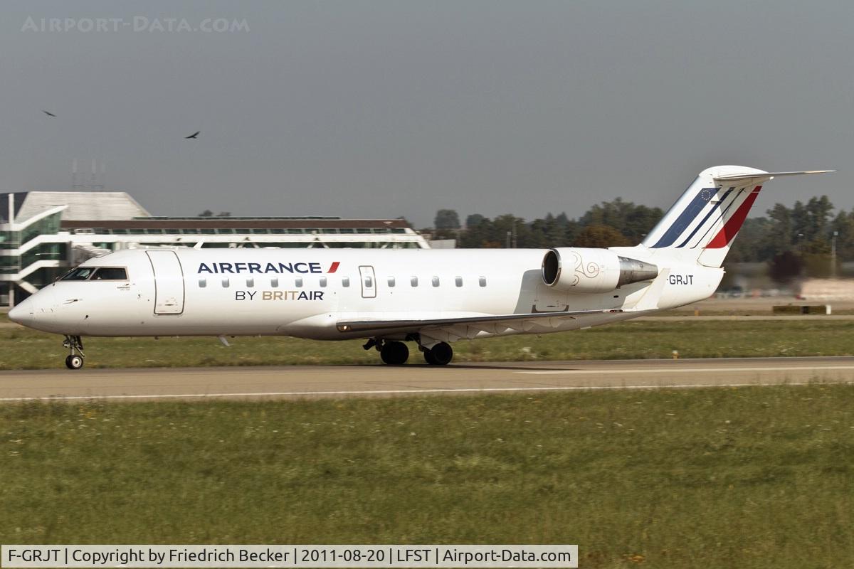 F-GRJT, 2000 Canadair CRJ-100ER (CL-600-2B19) C/N 7389, departure out of Strasbourg