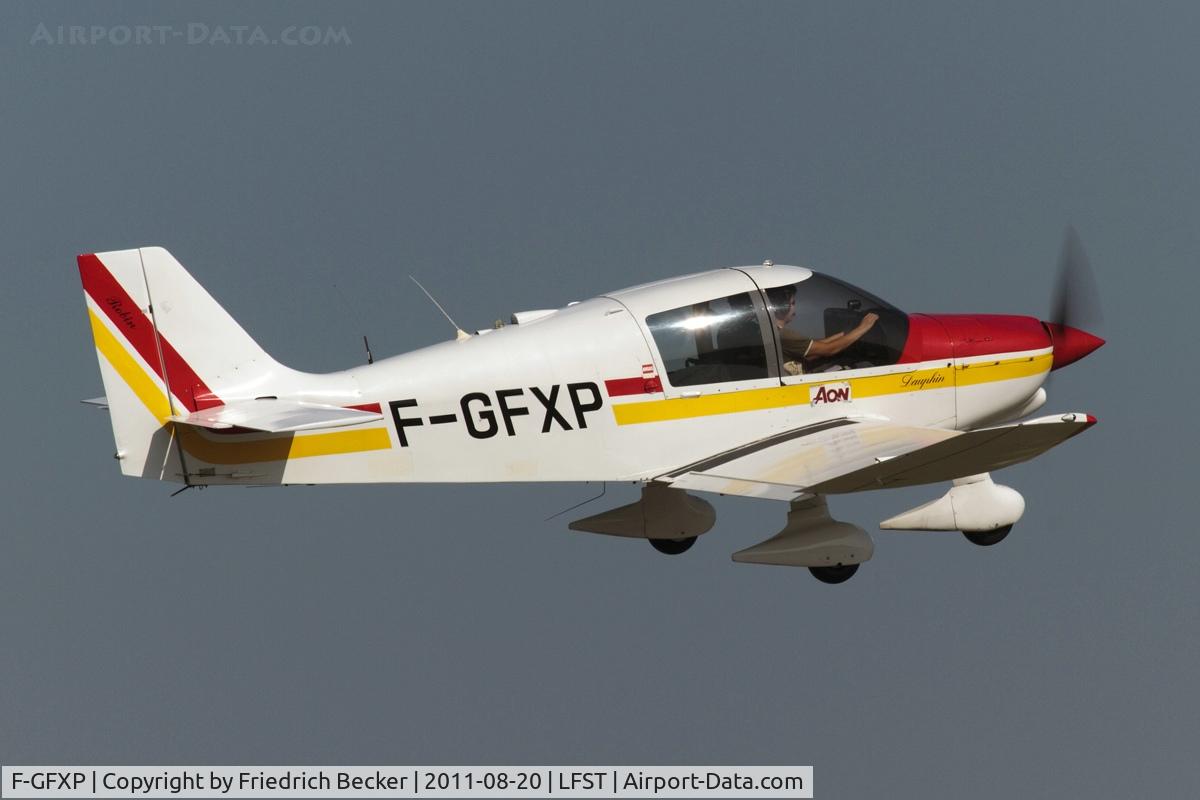F-GFXP, Robin DR-400-120 C/N 1771, departure out of Strasbourg