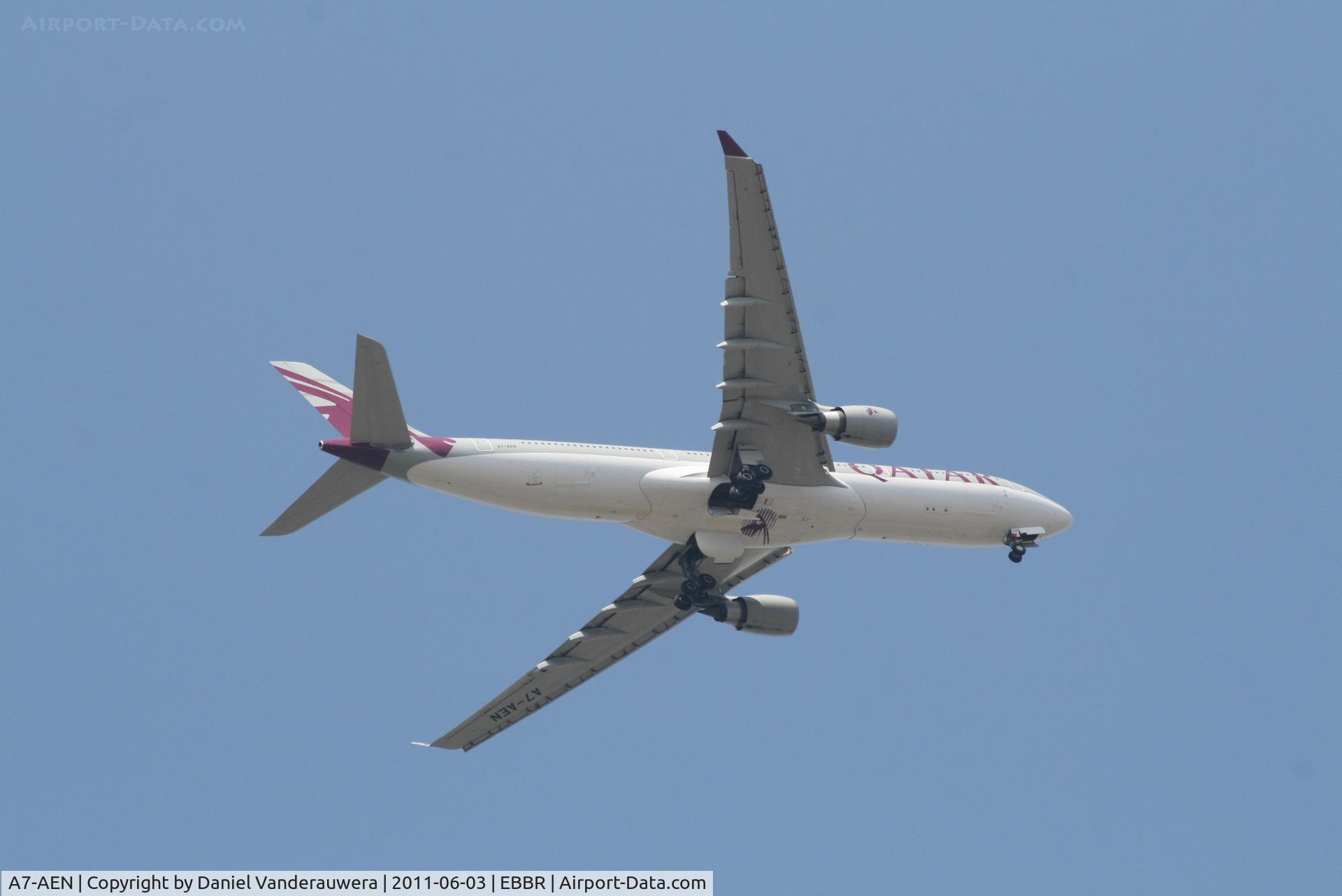 A7-AEN, 2008 Airbus A330-302 C/N 907, On approach to RWY 07L