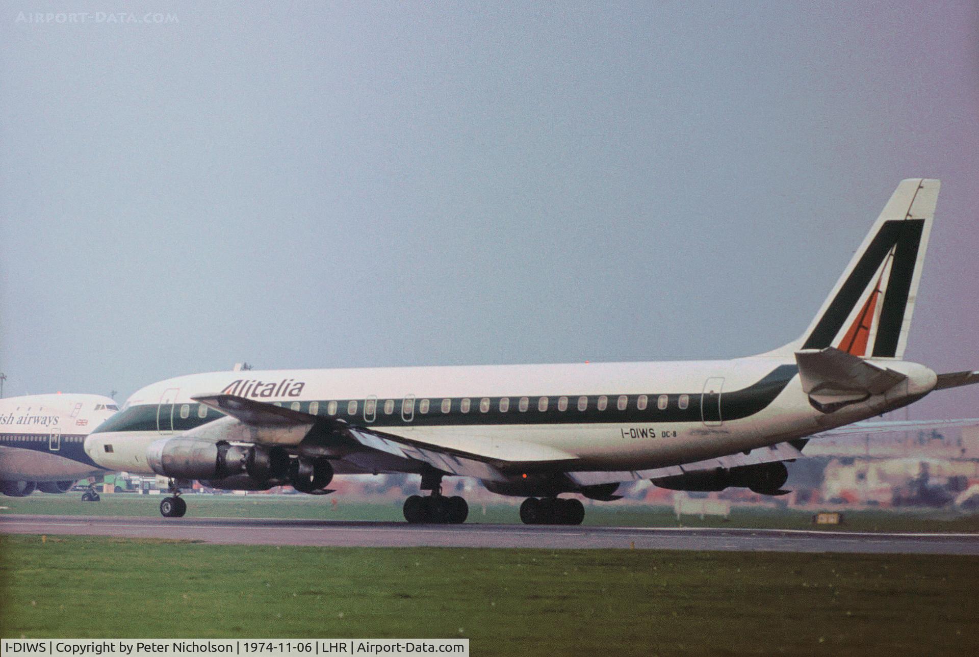 I-DIWS, 1963 Douglas DC-8-43 C/N 45665, DC-8-43 named Leone Pancaldo of Alitalia preparing for take-off on Runway 27L at Heathrow in November 1974.